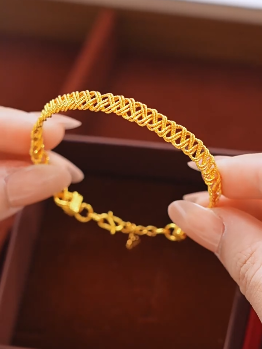 @ChowTaiSeng Jewellery