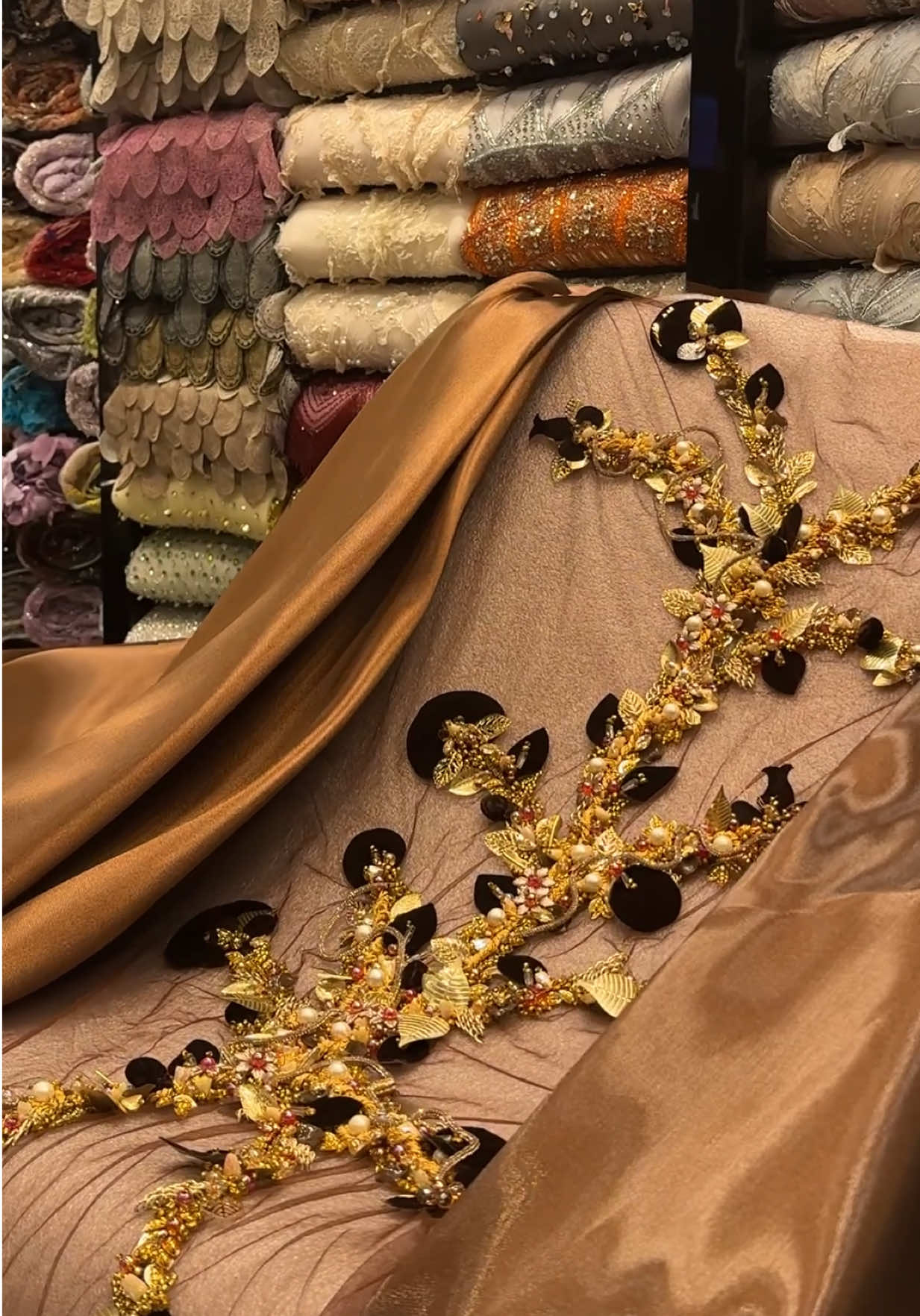 @اقمشة أماســي 👗.