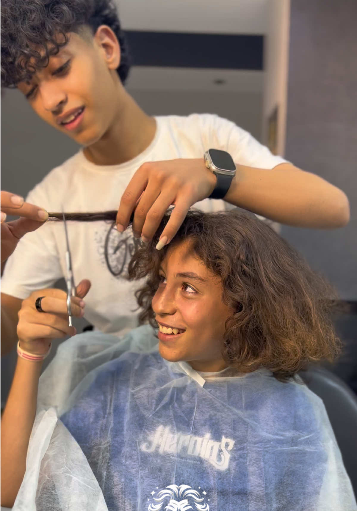 @ZEUS BARBERSHOP