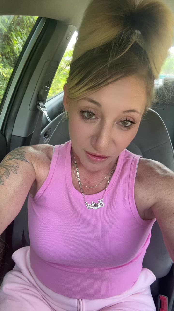 @julydaises