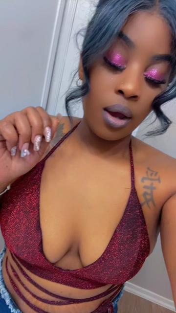 @AJayy