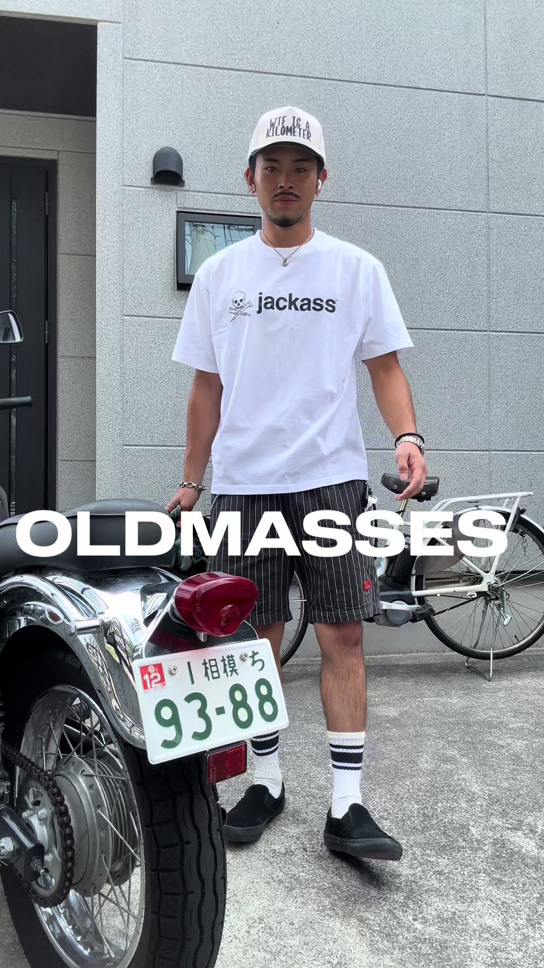 @OLD MASSES