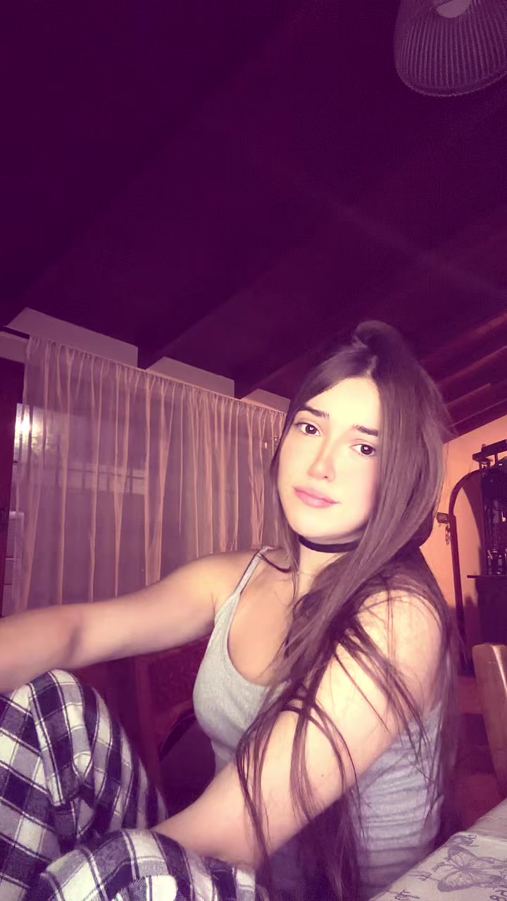 @julie★⭑