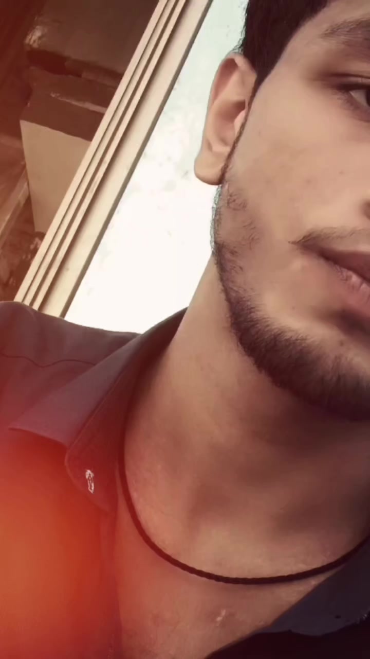 @راجہ 🐼