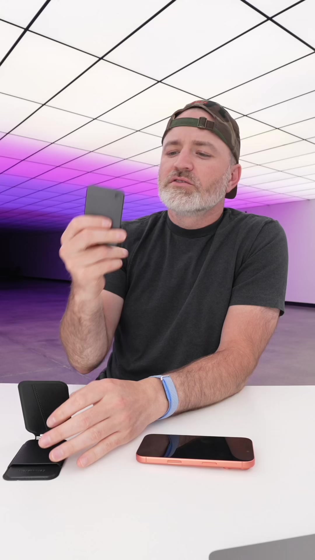 @Unbox Therapy