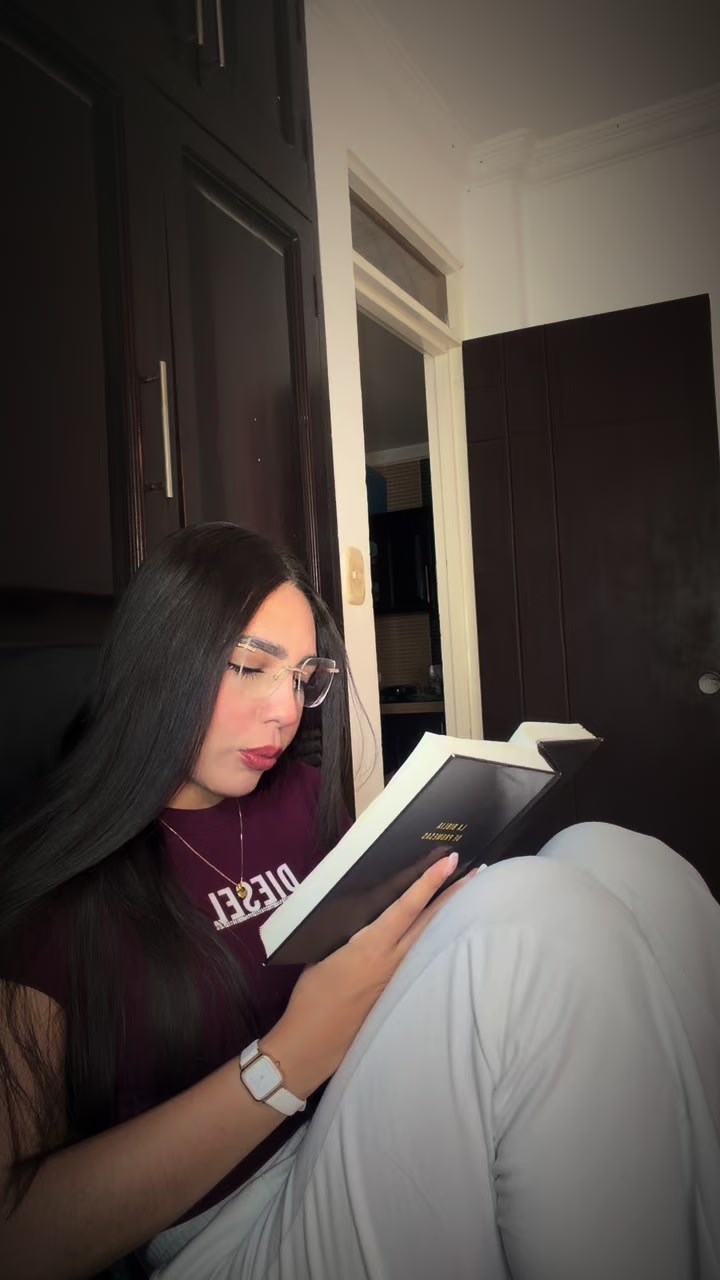@Valen ✨