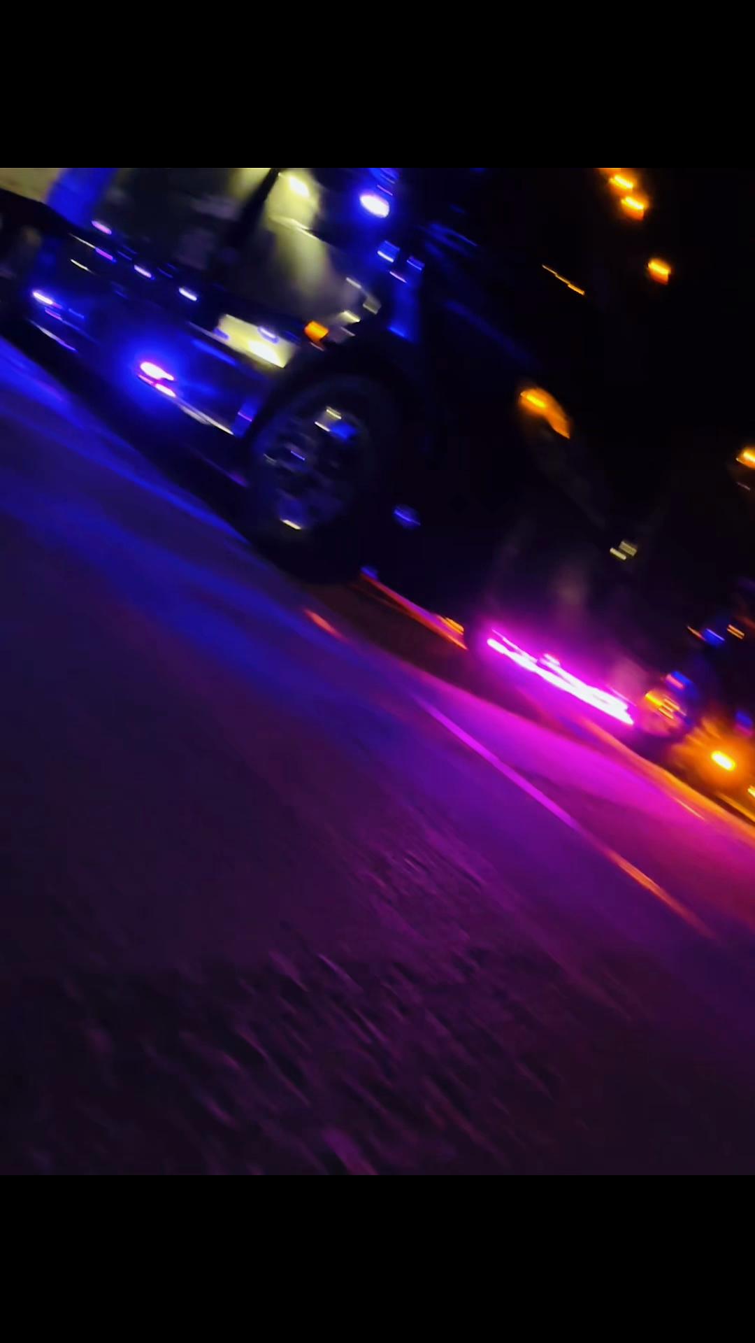 @𝟙𝟘-𝟚𝟠 𝔼𝕃 𝕄𝕀𝕂𝔼