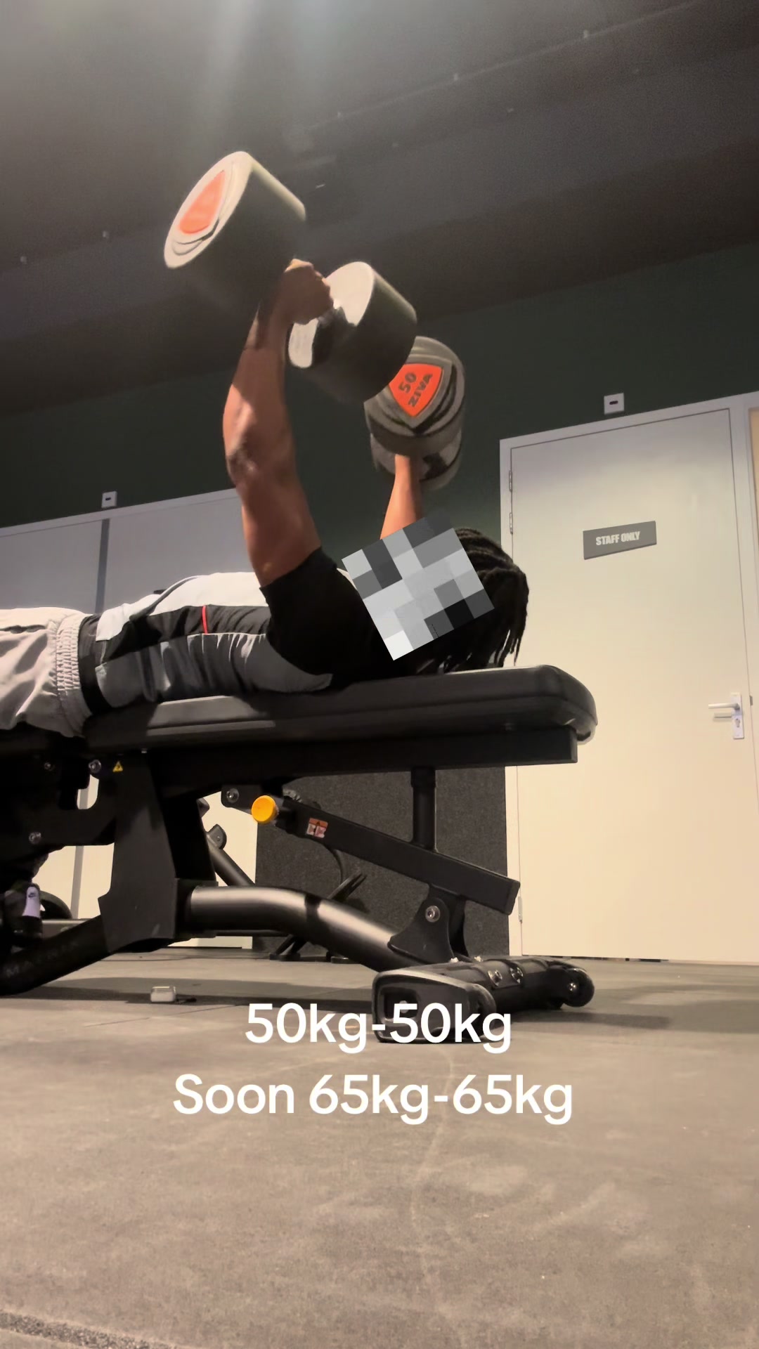 @Jayy