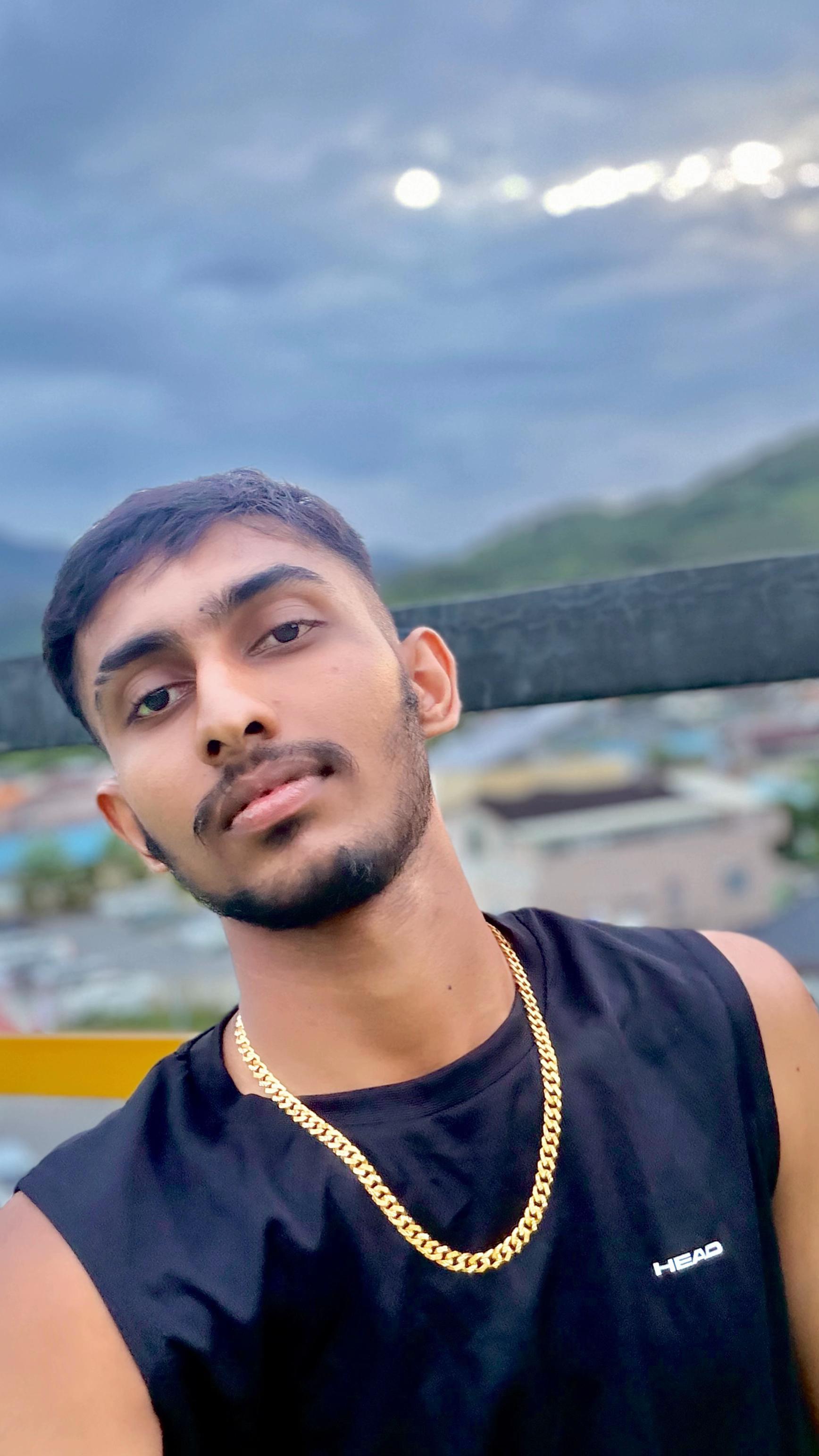 @Naveen Sankalpa 🇰🇷