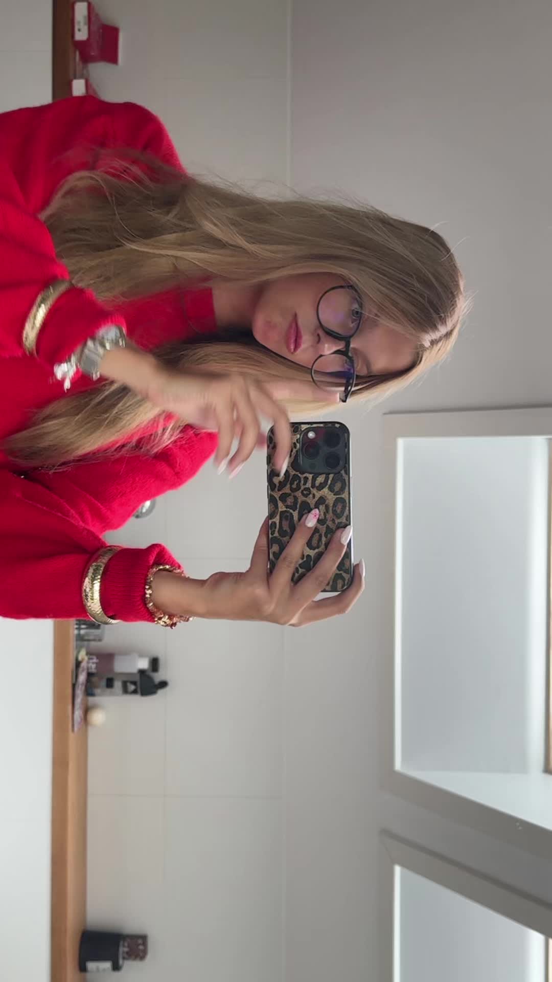 @emelieaway