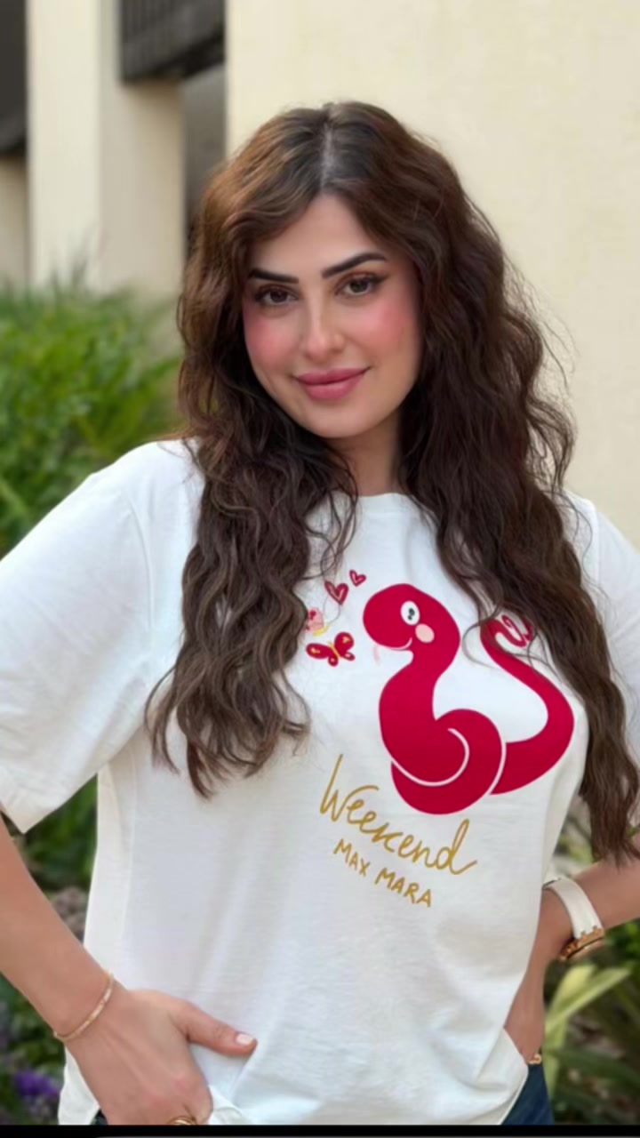 @شــيَــخِـهہ ماتشبه اي شيخه 💎