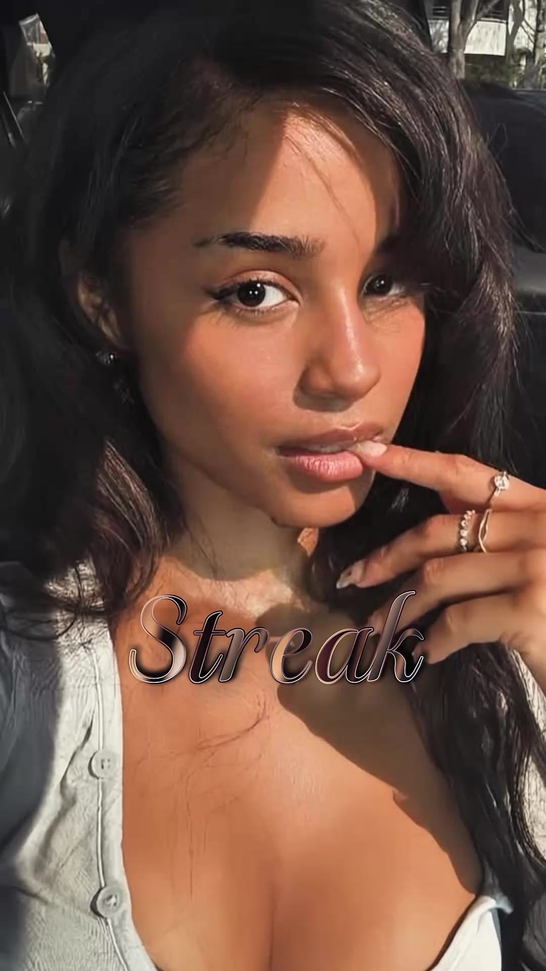 @M.