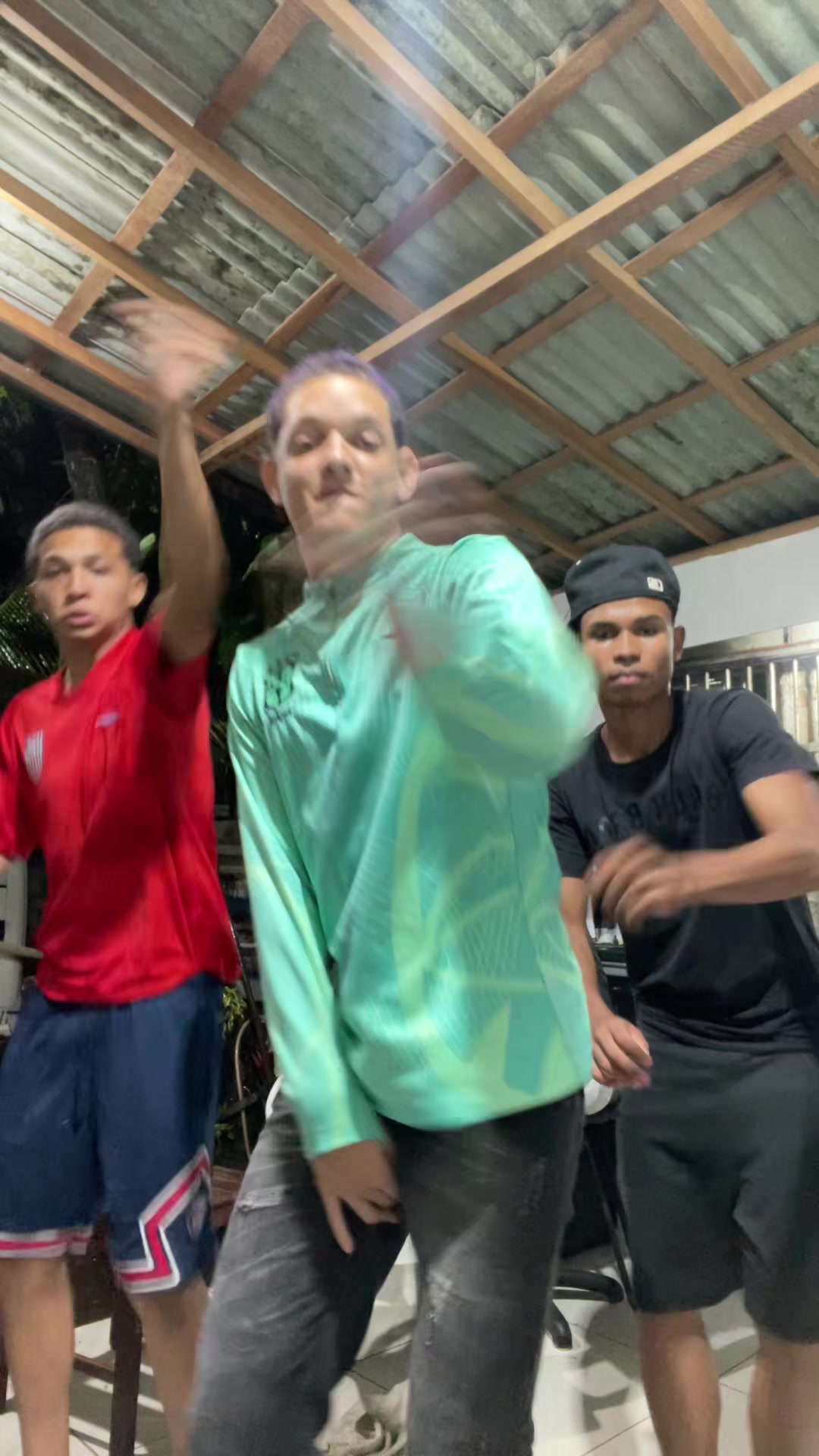 @JONAS🕺🏻