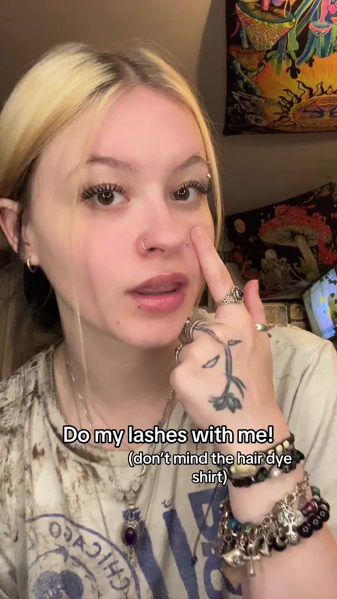 @Lyv
