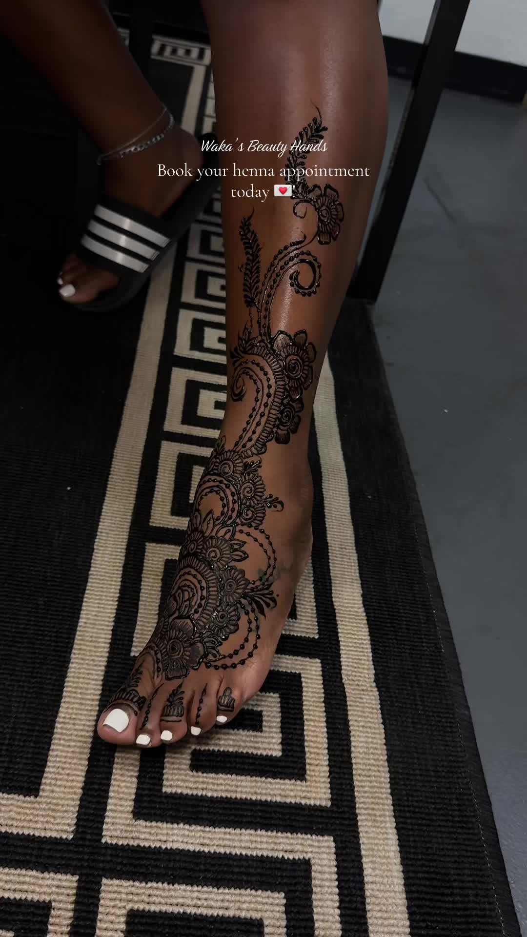 @| Waka&rsquo;s Beauty Hands |