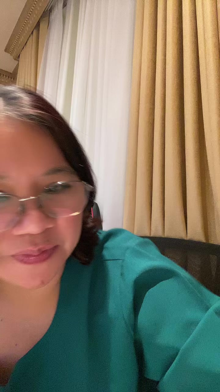 @Loreenweng
