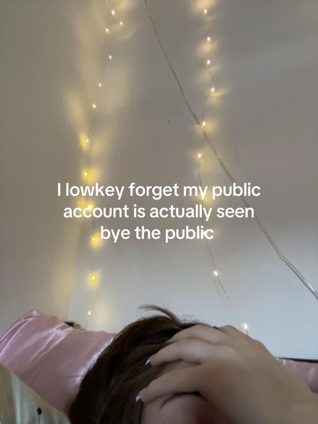 @𝚟𝚎𝚕𝚟𝚎𝚝*︎.&middot;:&middot;.☽✧