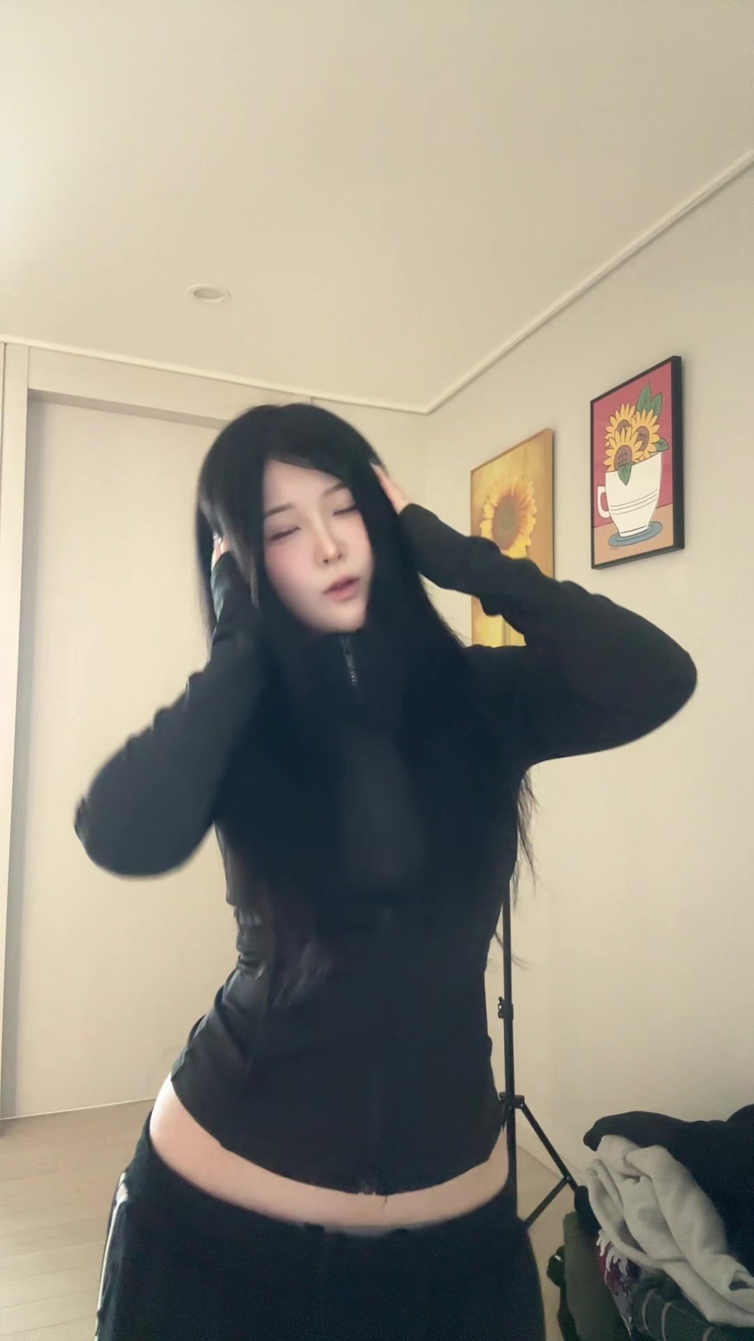 @Yabab