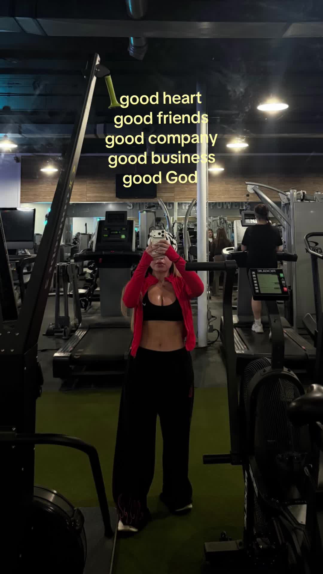@elodisabel_
