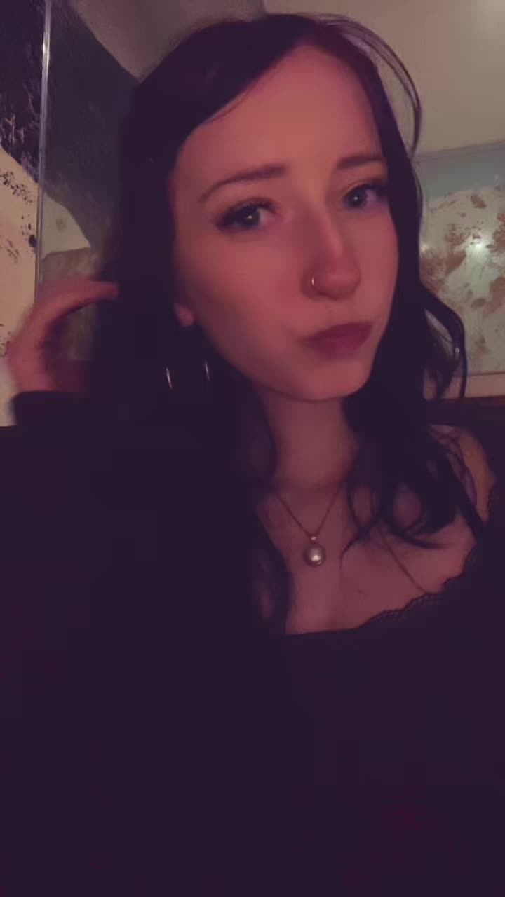 @🦇