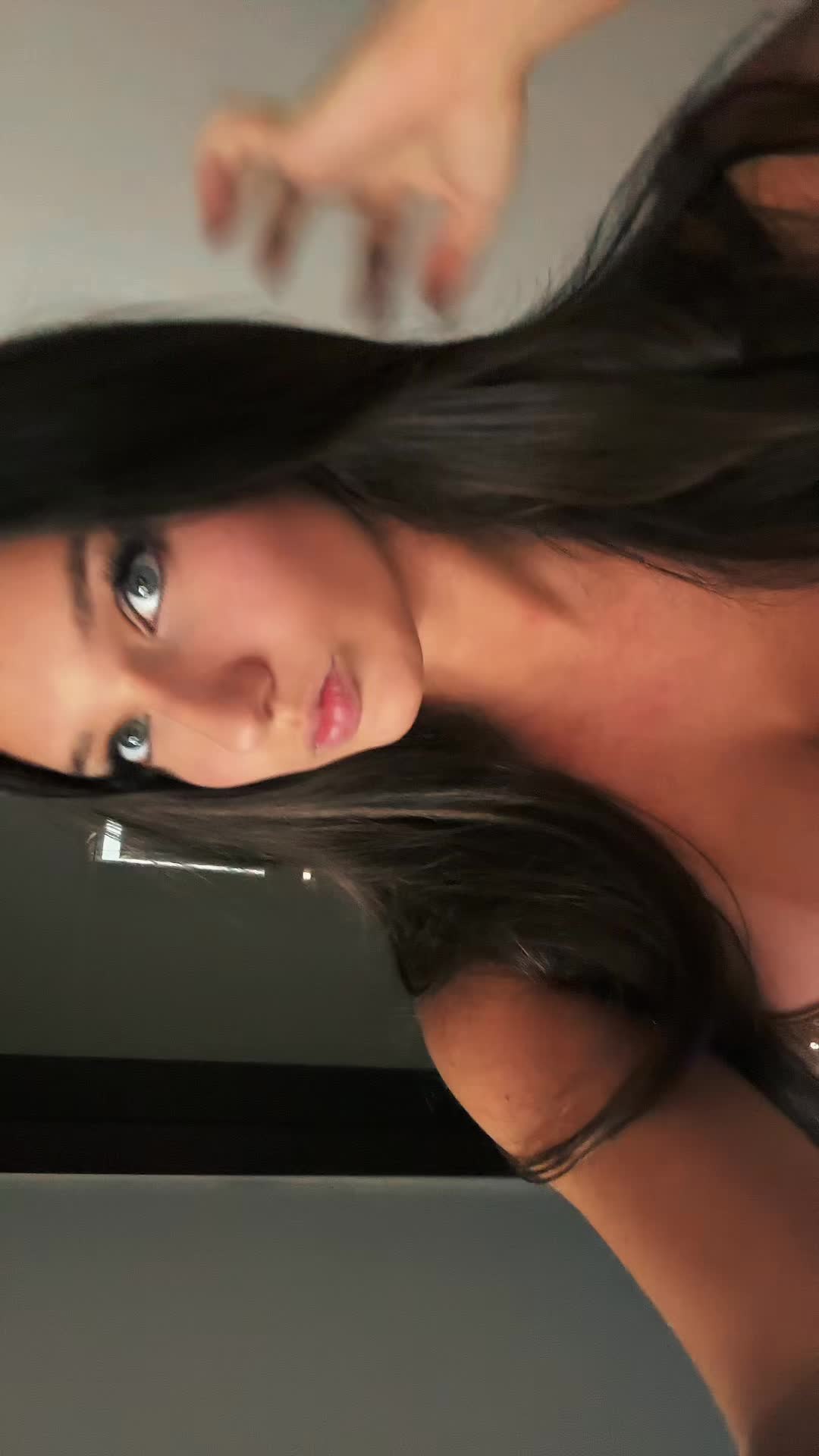 @mia