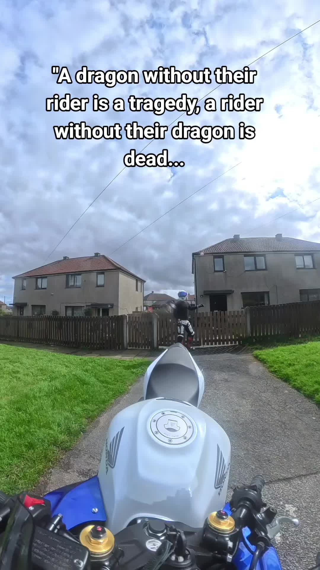@ThatLittleCBR🇬🇧 🏍