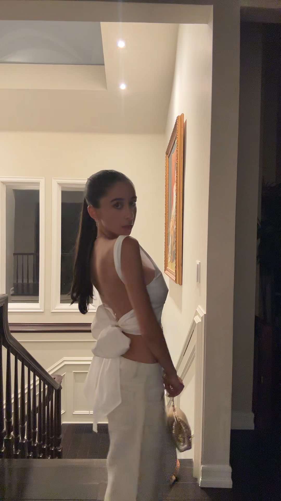 @ella_leal