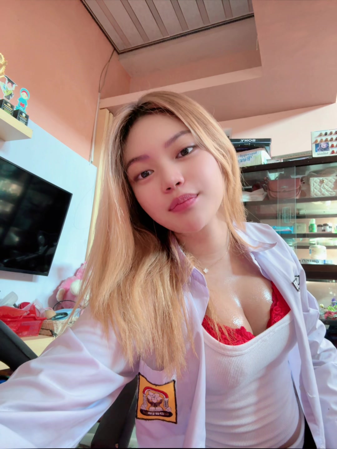 @user85437746199
