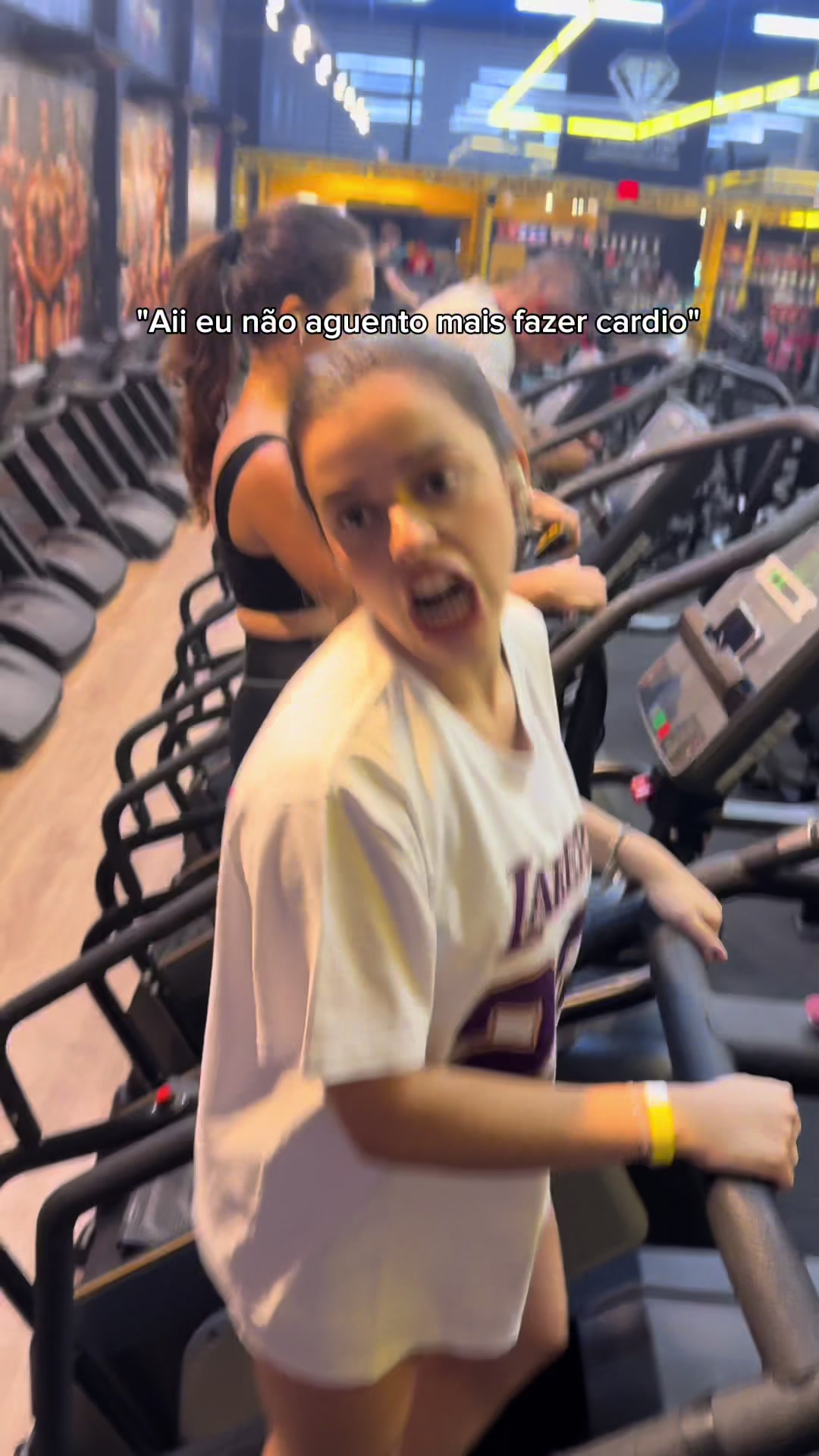@cah.valent