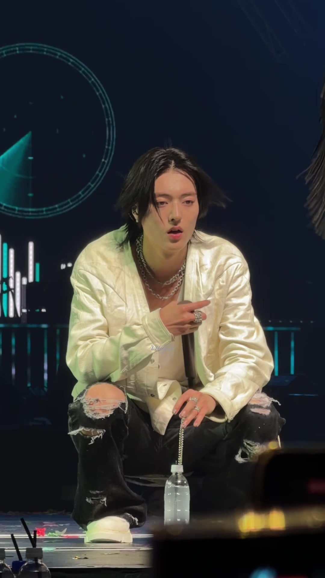 @Ryan saw svt & enhypen again