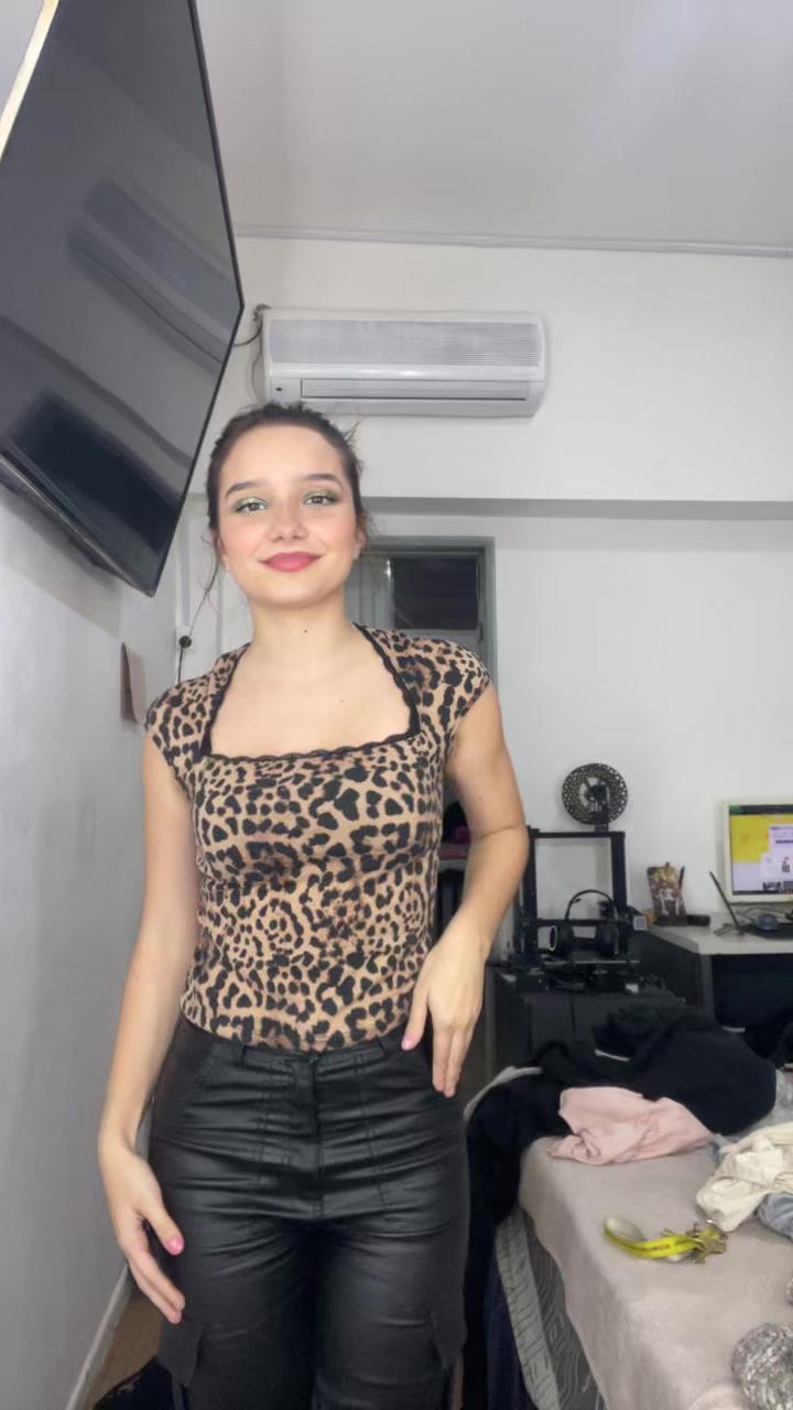 @iaruu