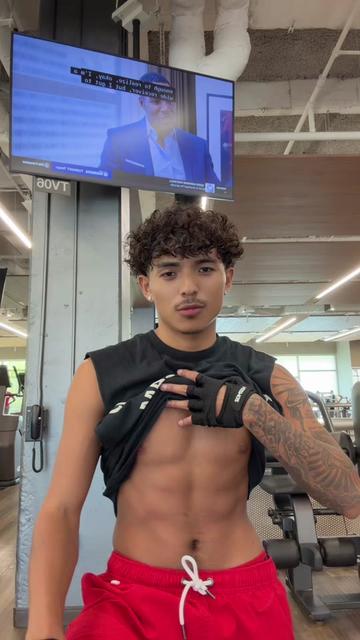 @Cx1txn🤴🏽