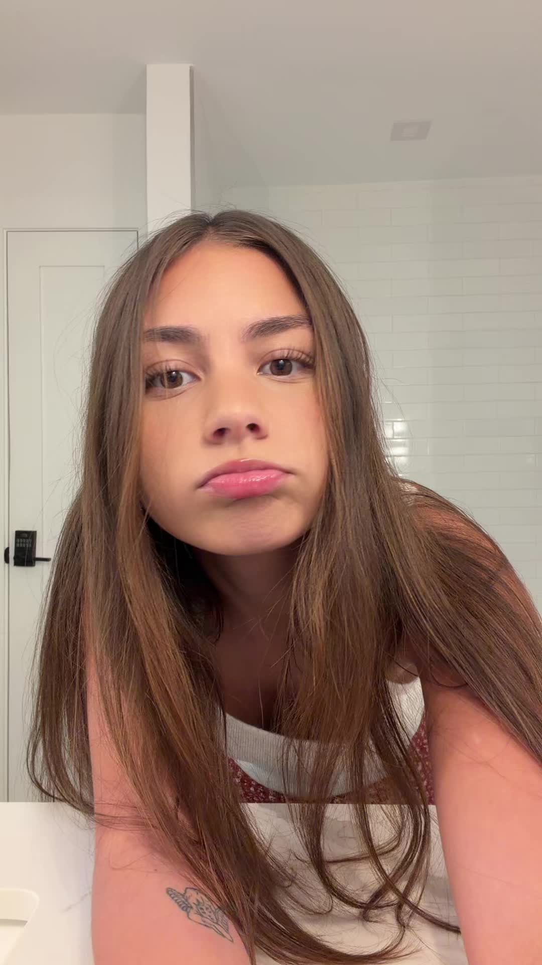 @minicaryn