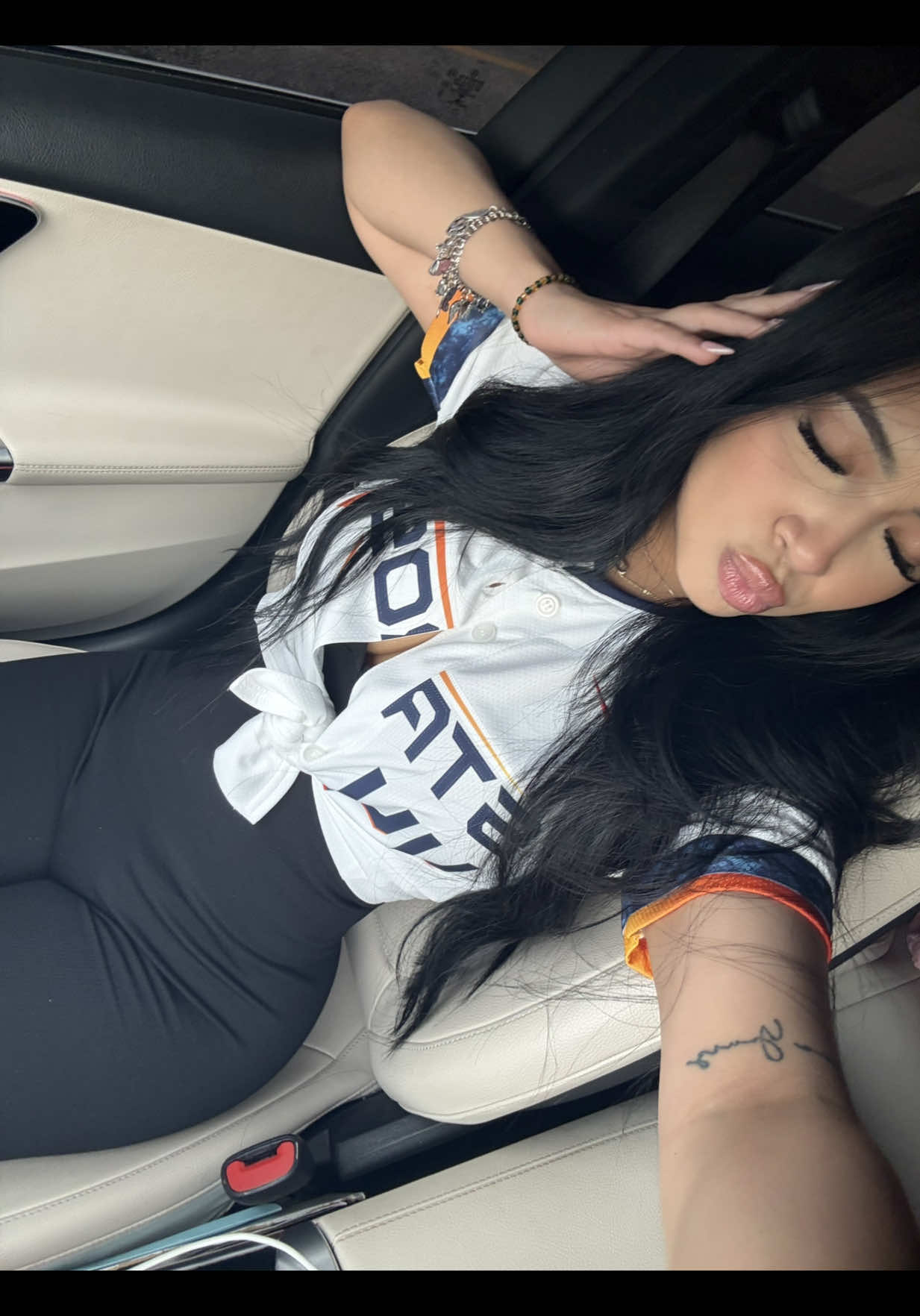 @prettyfacedjamie