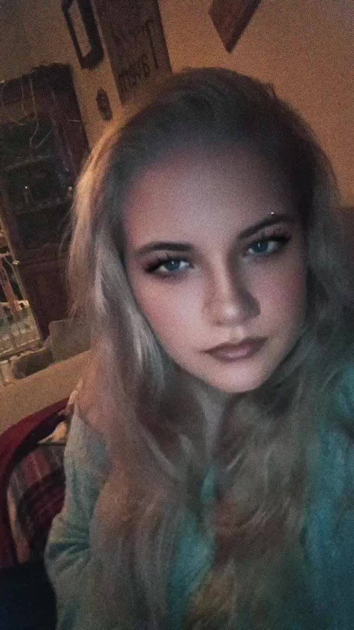 @BETTER THEN U BITCH🖕😒🖕
