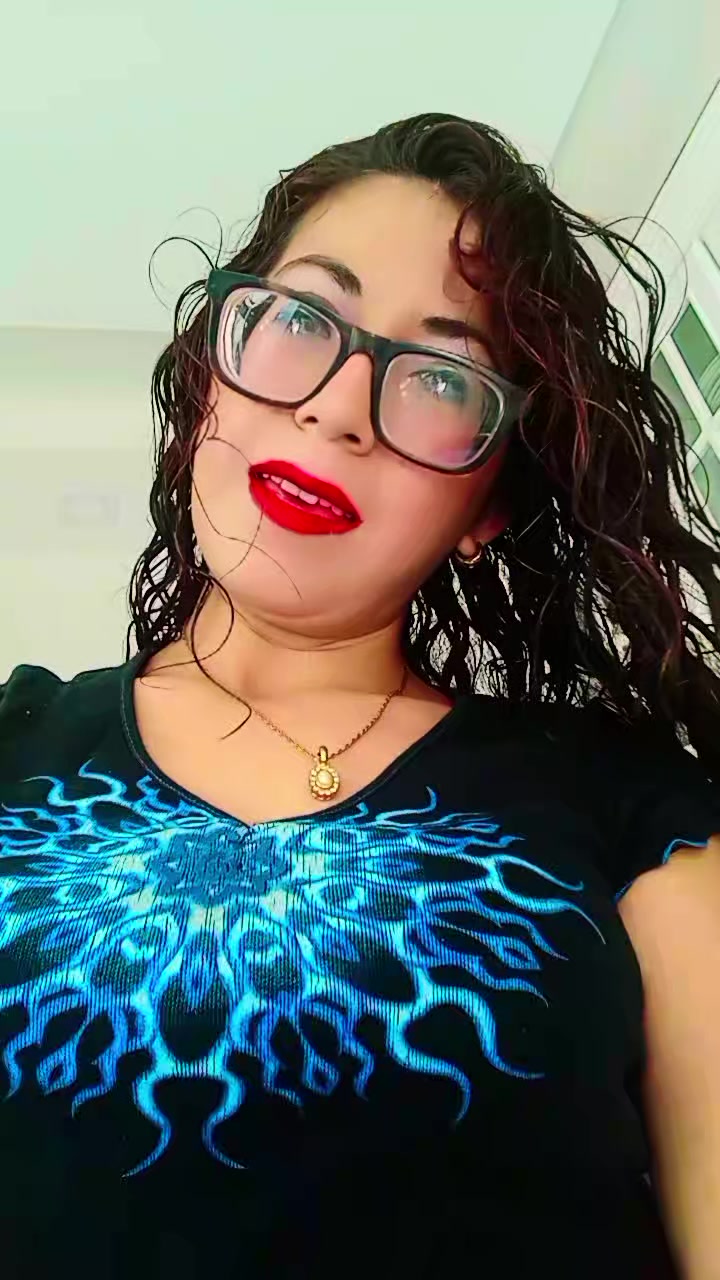 @Angy Mej&iacute;a. 🇸🇻