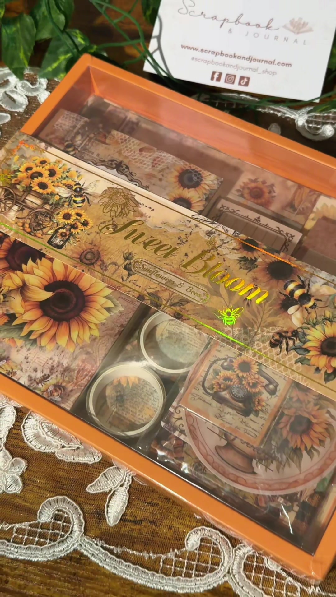 @Scrapbook & Journal
