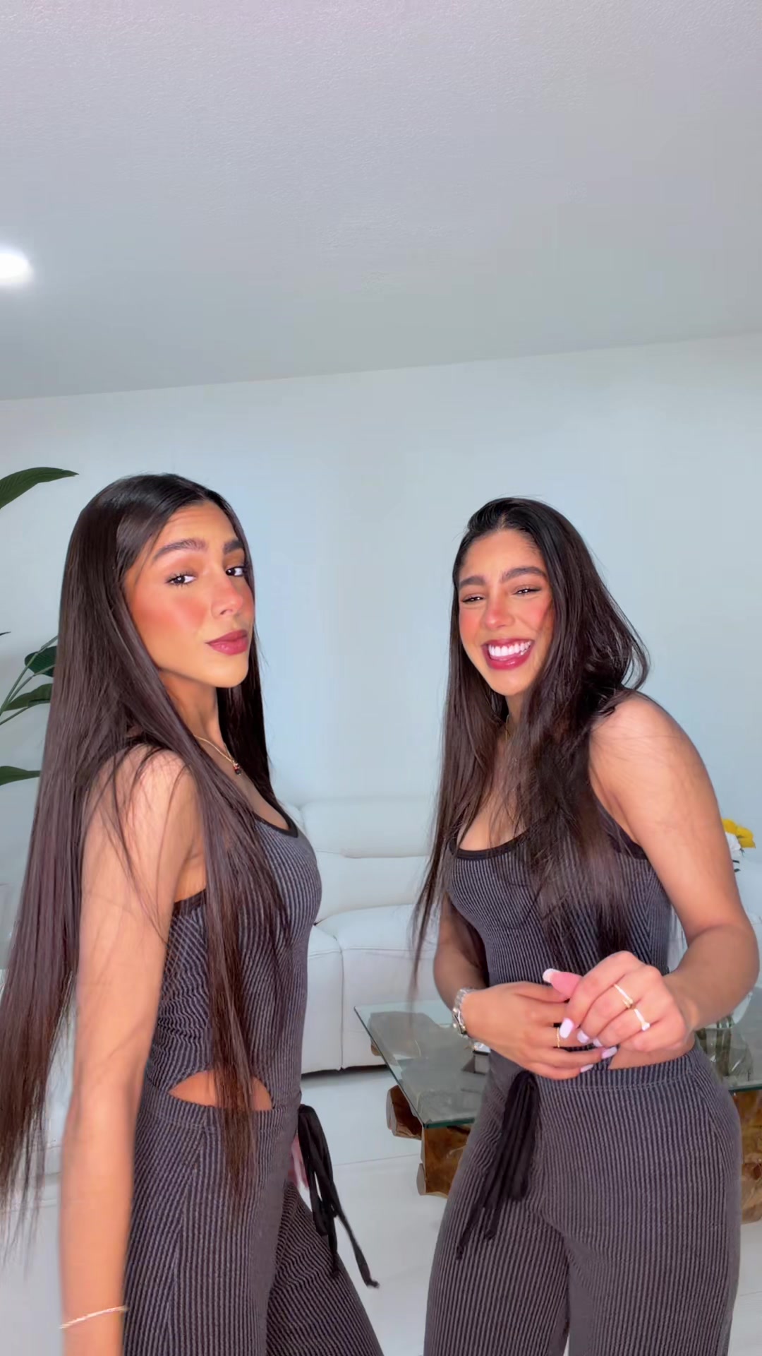 @Pedraza_twins