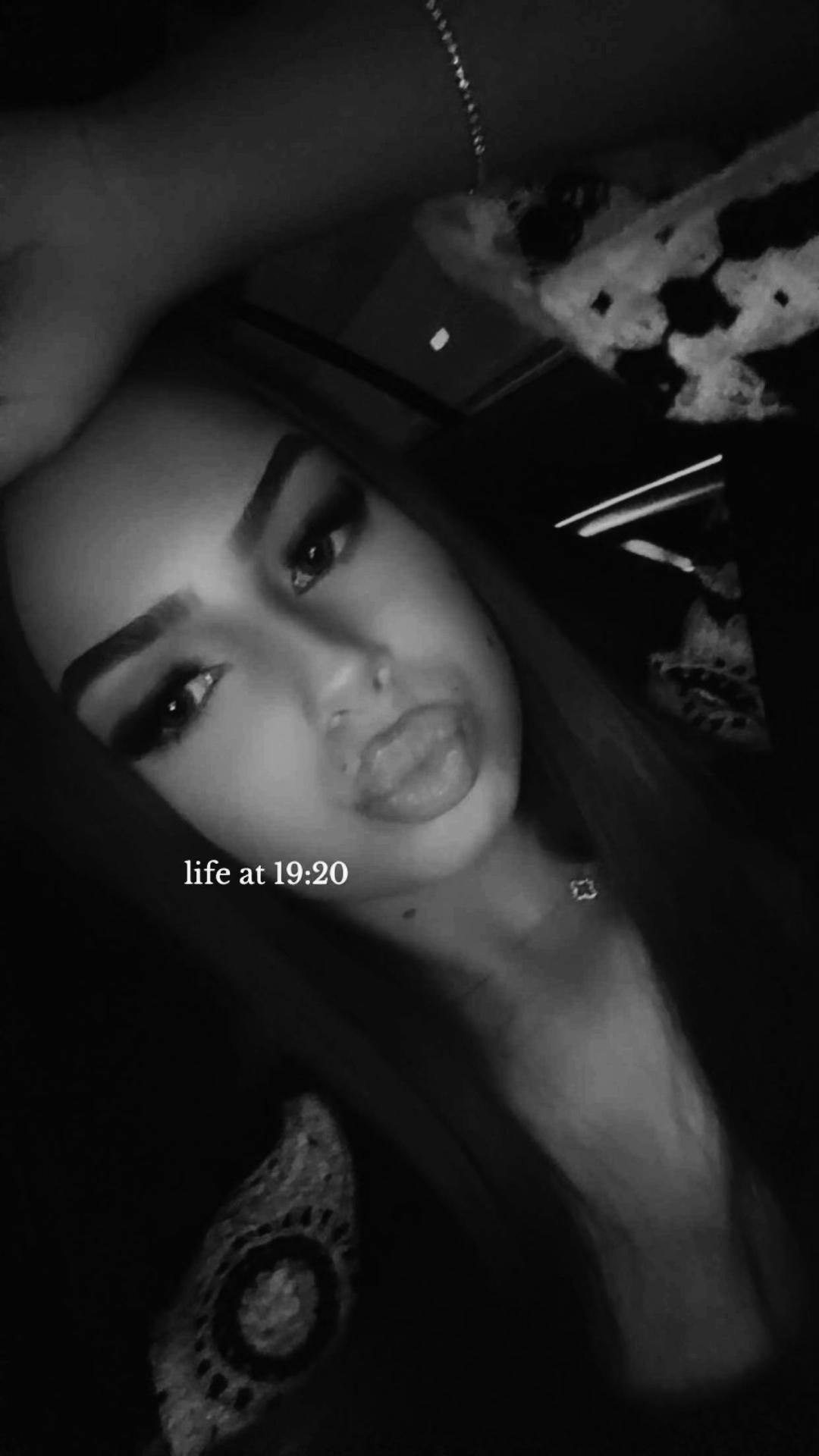 @𝐂𝐇𝐈𝐀𝐑𝐀