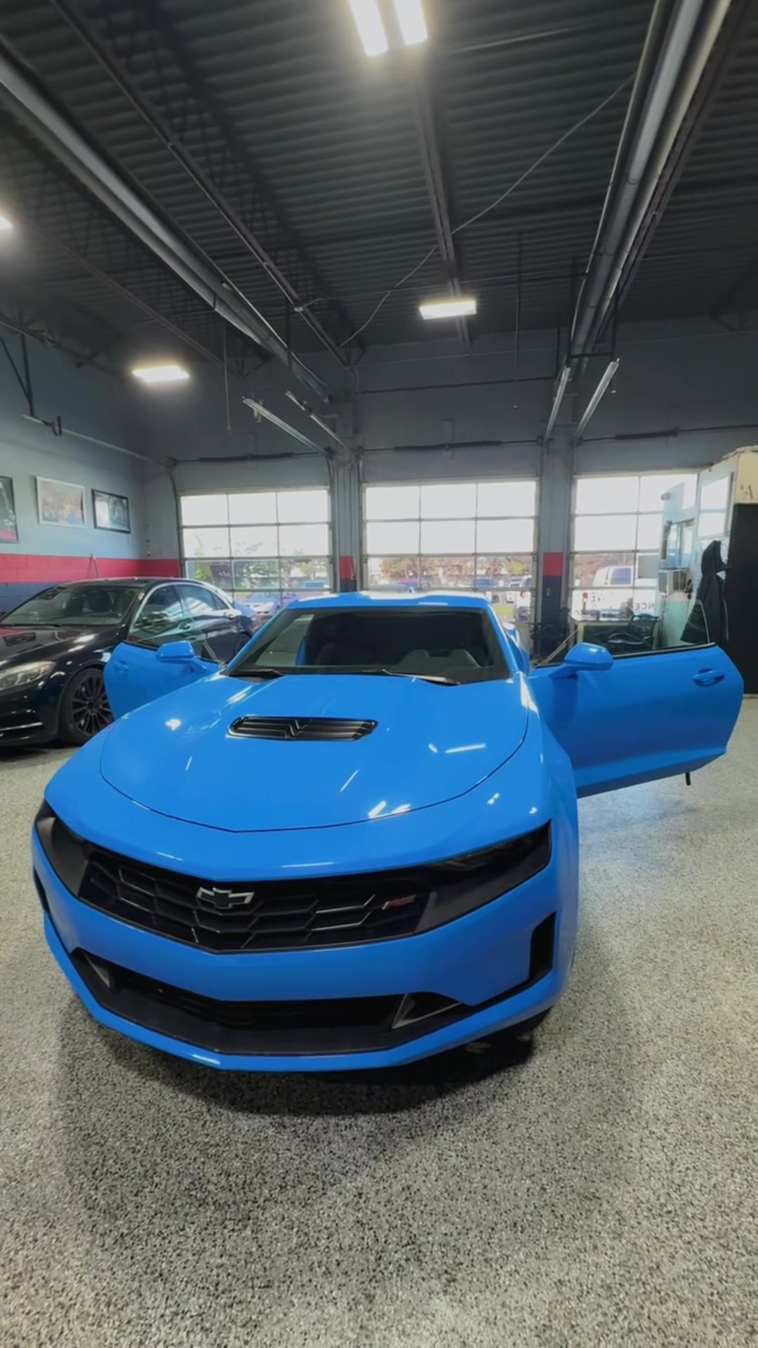 @Golden Star Auto Glass