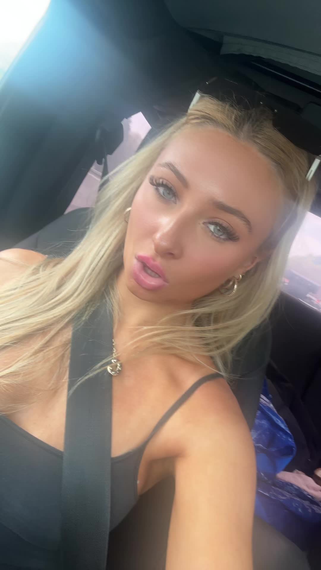 @charlottelane