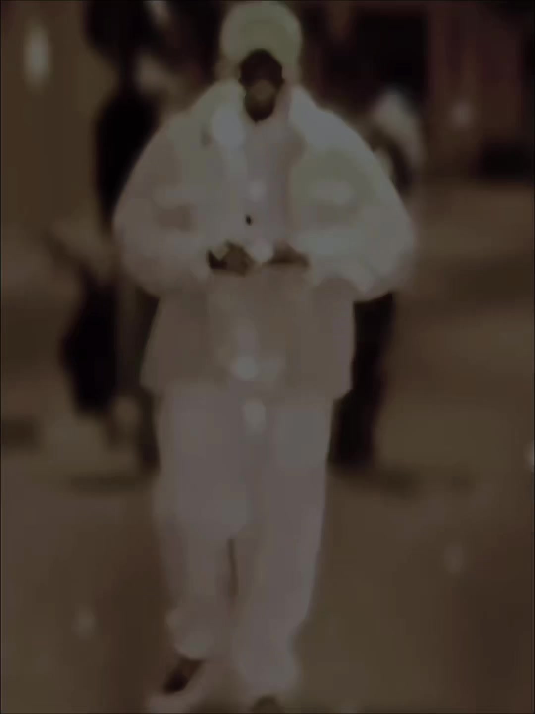@D&euml;f&oslash;_d&oslash;ll&atilde;rs_&oslash;fficiel ✪