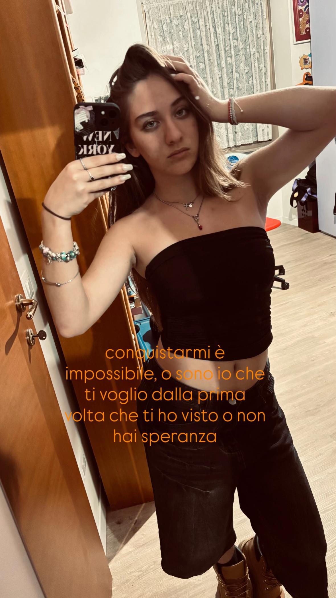 @𝟔