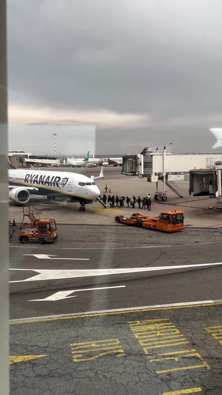 @✈️🇫🇷عشاق الغربة✈️🇮🇹
