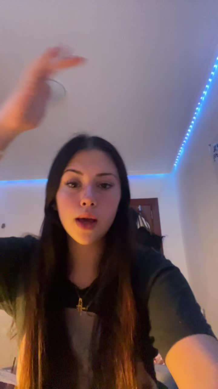 @locuuura_