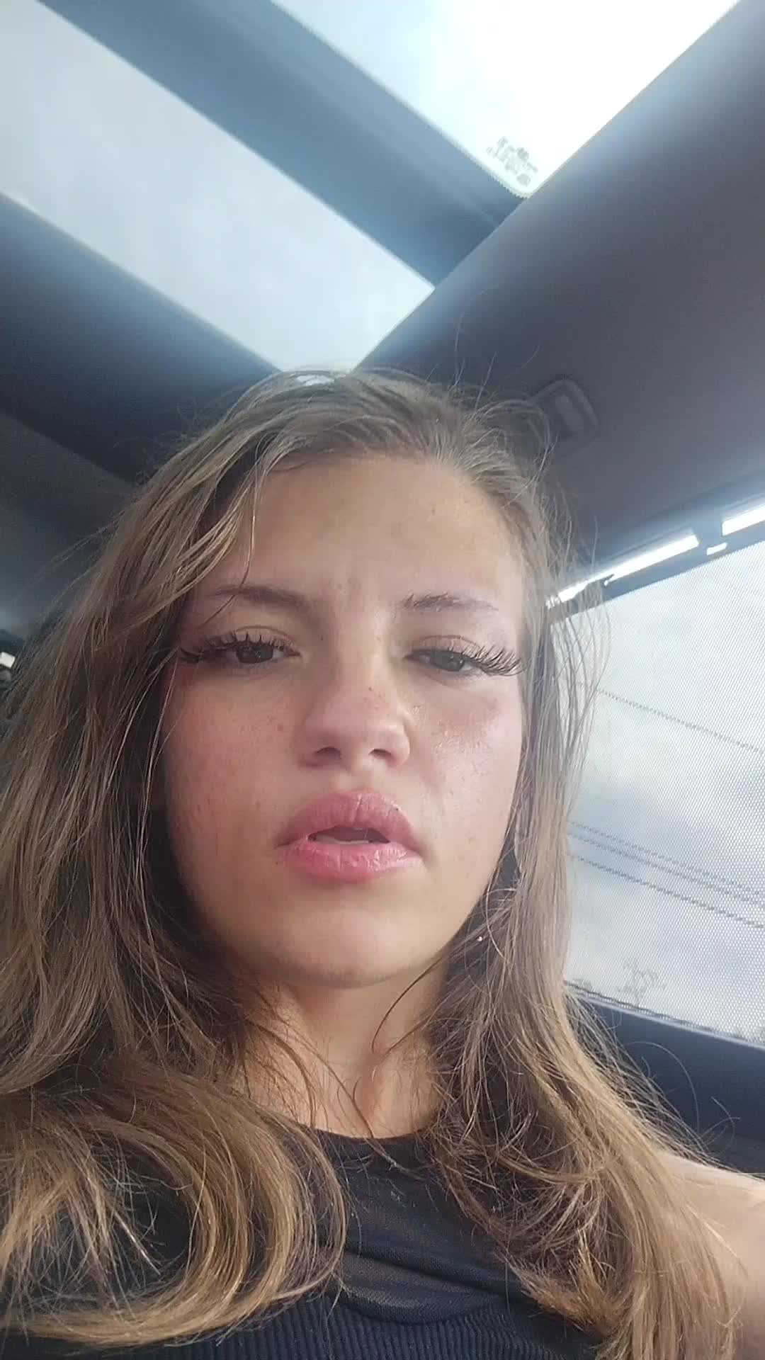 @Bee