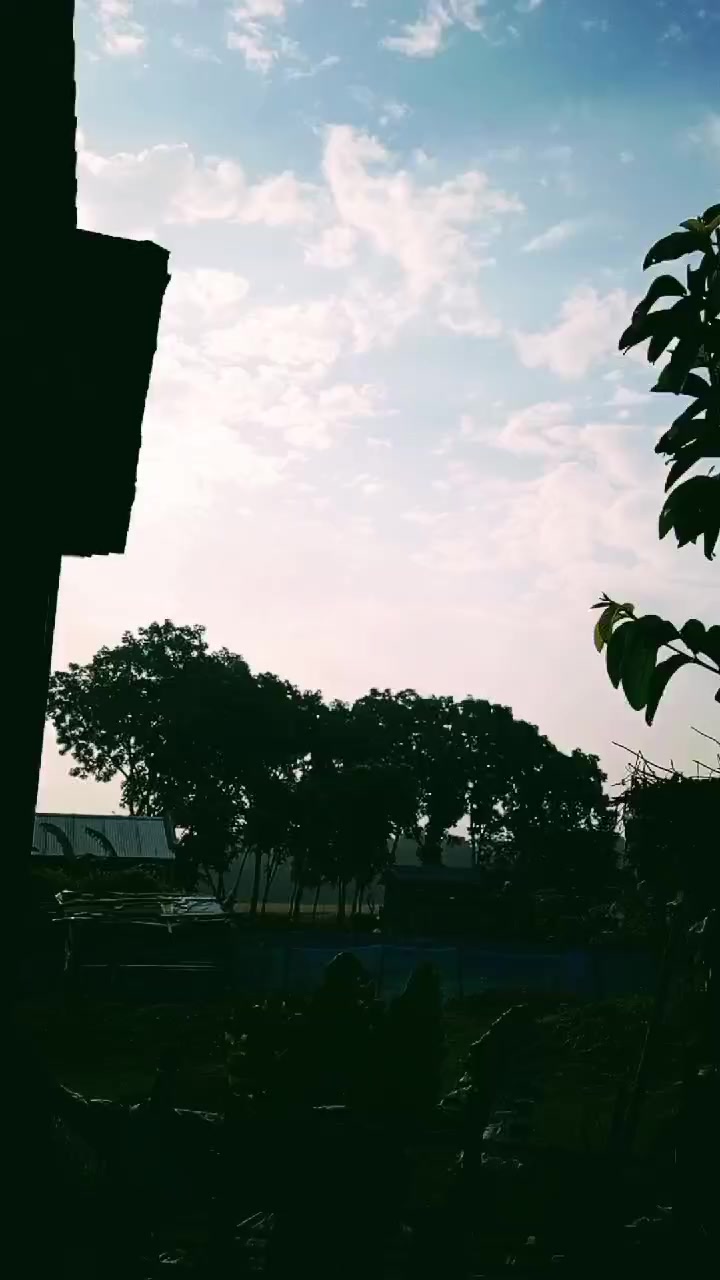 @S A N T O 🧃