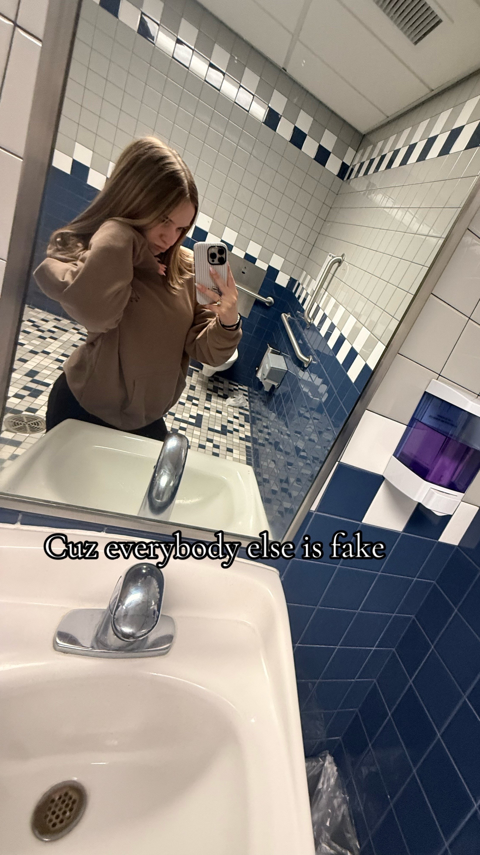 @Mads🪼🦈