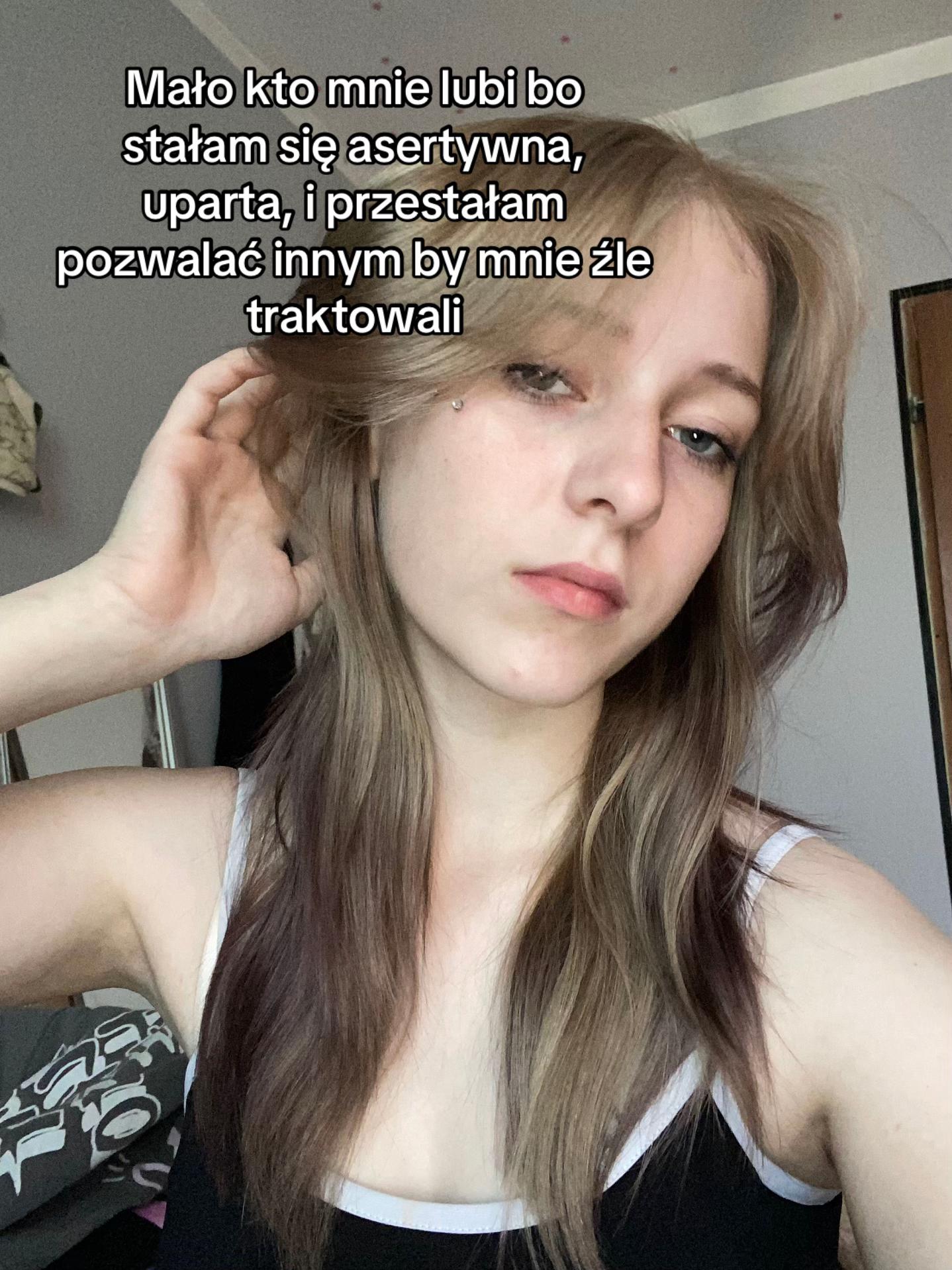 @꧁༺ 𝓥𝓲𝓼𝓲𝓪 ༻꧂
