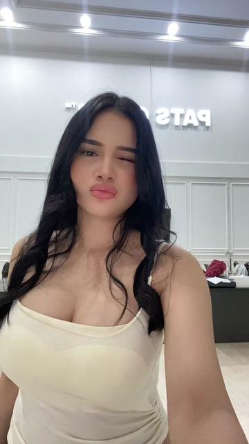 @wassuprachel 👀